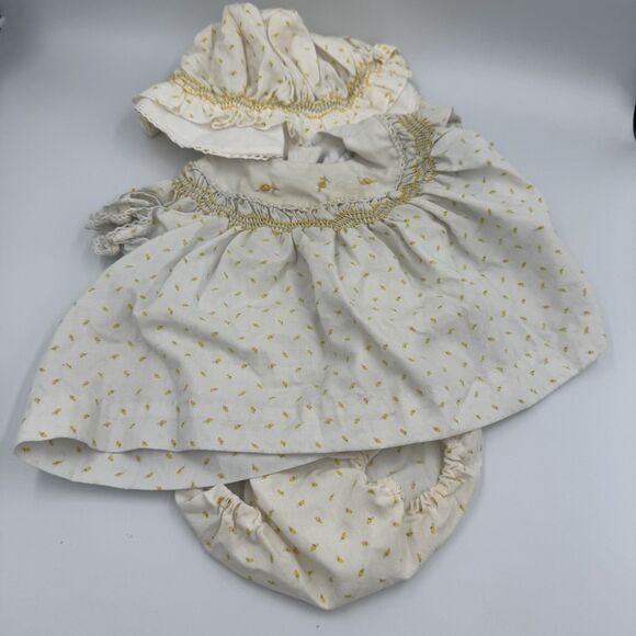 Vintage Nannette Dress Bonnet Set Baby Girls Small Smocked Lace Made USA 70s - Picture 1 of 8
